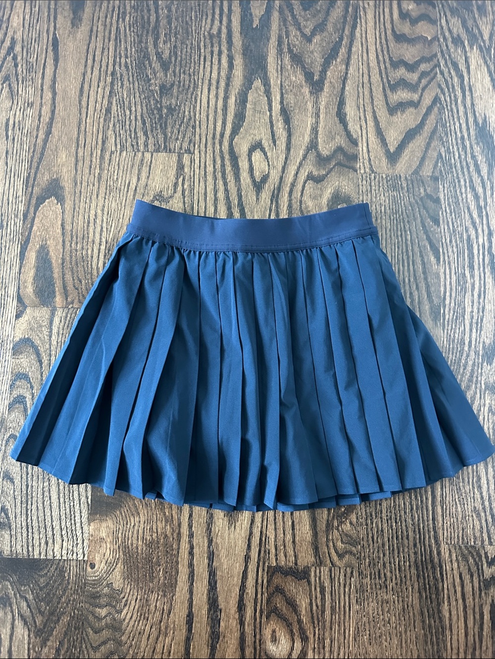 Lululemon pleated tennis Skirt - Navy